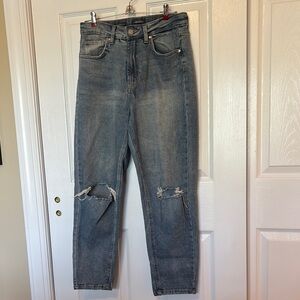 High Rise Mom Jean